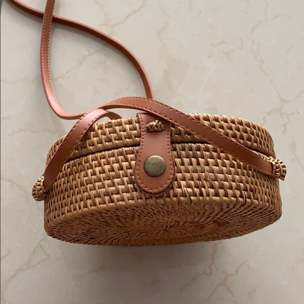 Round Rattan Bag - Picture 2 of 4